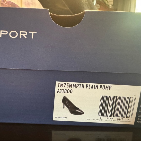 ROCKPORT black leather pumps. Size 9.5 - Picture 6 of 7